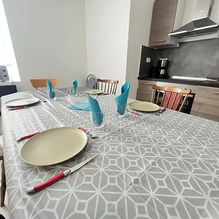 Appartement Grand 5 Lits Wi-fi & Parking Julien Les Metz