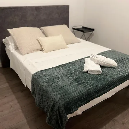 Grand 5 Lits Wi-fi & Parking Julien Les Metz *