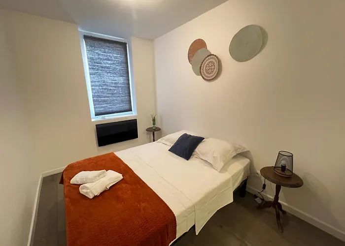 Grand 5 Lits Wi-fi & Parking Julien Les Metz Apartamento