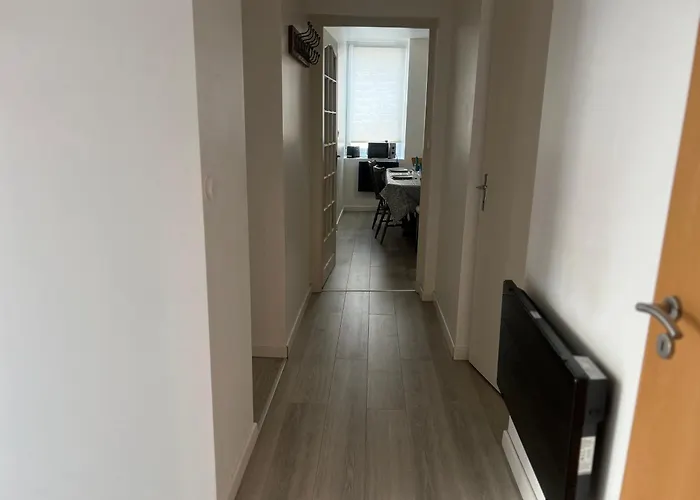 Grand 5 Lits Wi-fi & Parking Julien Les Metz Apartamento