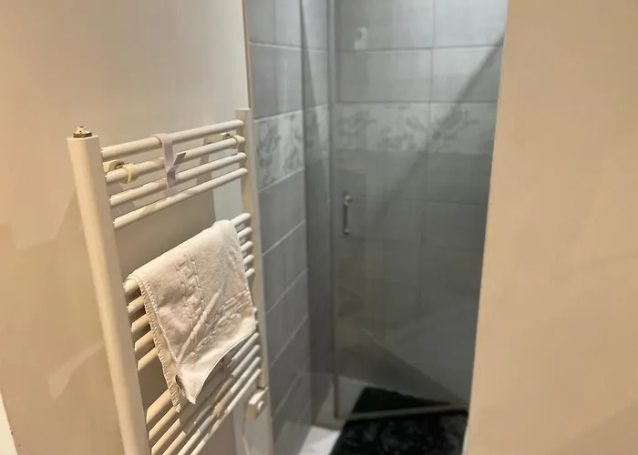 Apartamento Grand 5 Lits Wi-fi & Parking Julien Les Metz